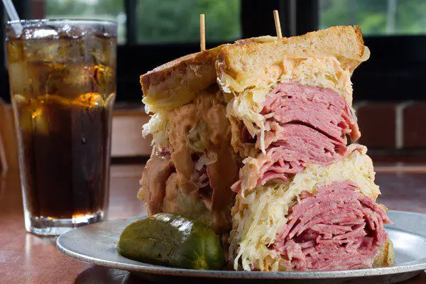 Corned Beef Vs Pastrami Which Is Which Deli Menu Prices